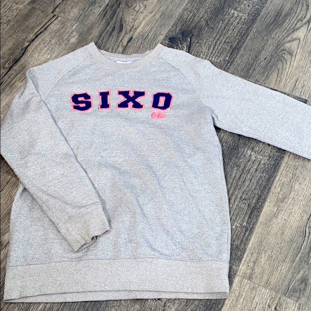 Nike sweater